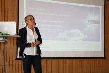 Bettina Waffner spricht beim MINT-Tag NRW